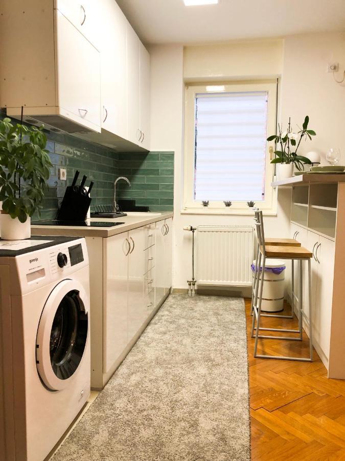 Promo - Flora Apartment Novi Sad Bagian luar foto